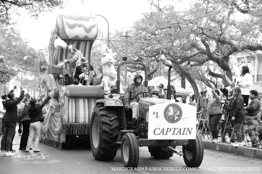 Krewe-of-Okeanos-00013-2022