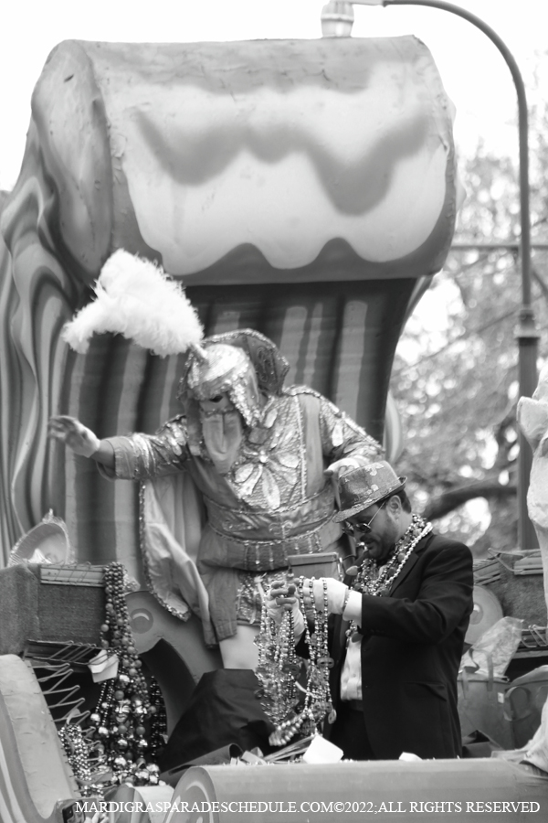 Krewe-of-Okeanos-00014-2022