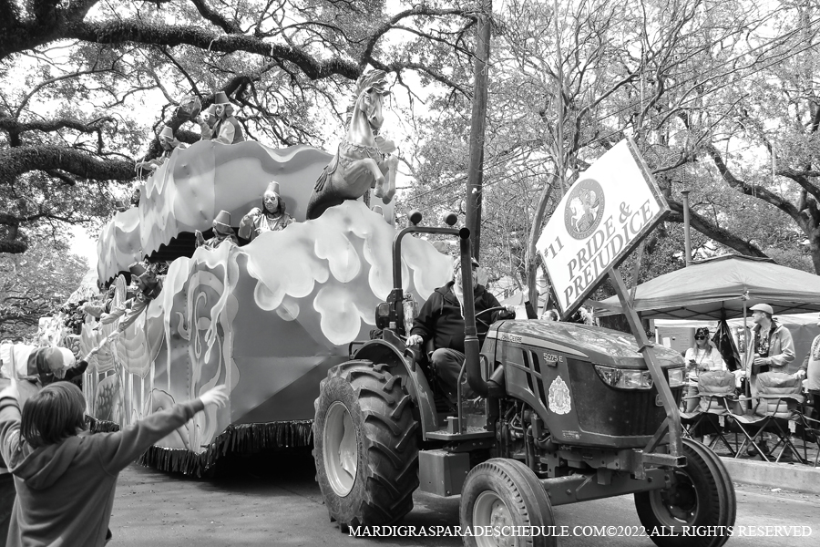 Krewe-of-Okeanos-00074-2022