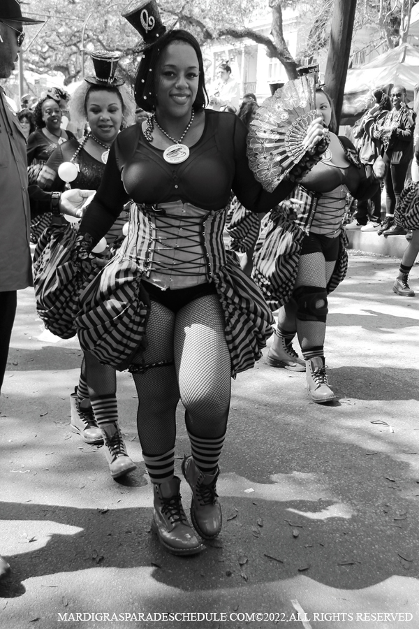 Krewe-of-Okeanos-00143-2022