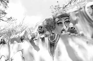 Krewe-of-Okeanos-00124-2022