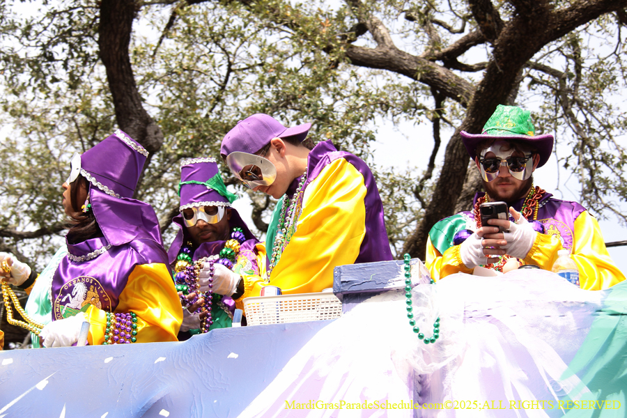 Krewe-of-Okeanos-2025-1678