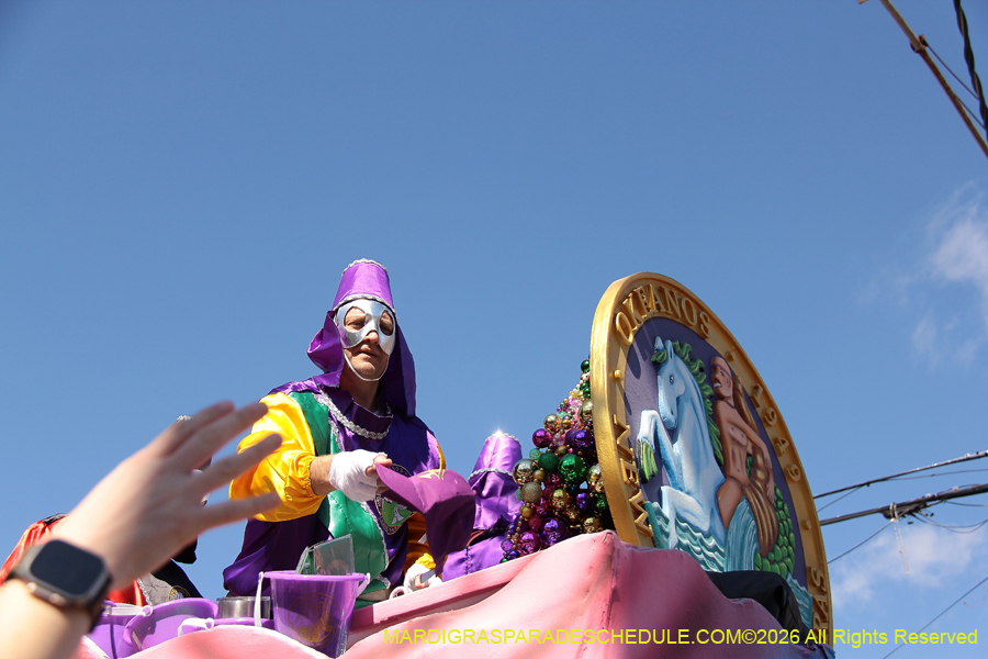 Krewe-of-Okeanos-2026-8560