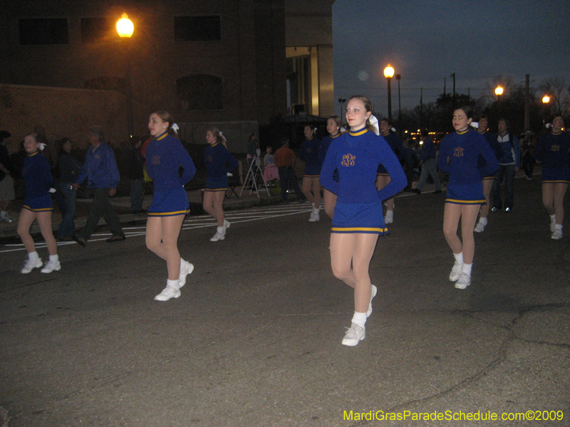 Mystic-Krewe-of-Olympia-2009-Covington-Mardi-Gras-Parade-0467