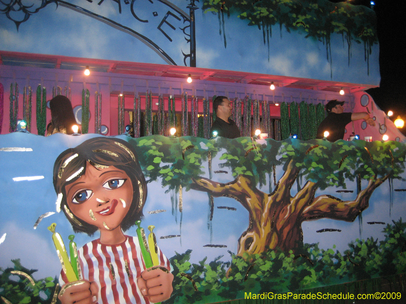 Mystic-Krewe-of-Olympia-2009-Covington-Mardi-Gras-Parade-0522