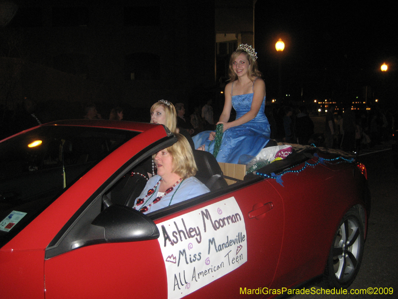 Mystic-Krewe-of-Olympia-2009-Covington-Mardi-Gras-Parade-0525