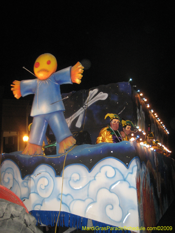 Mystic-Krewe-of-Olympia-2009-Covington-Mardi-Gras-Parade-0531