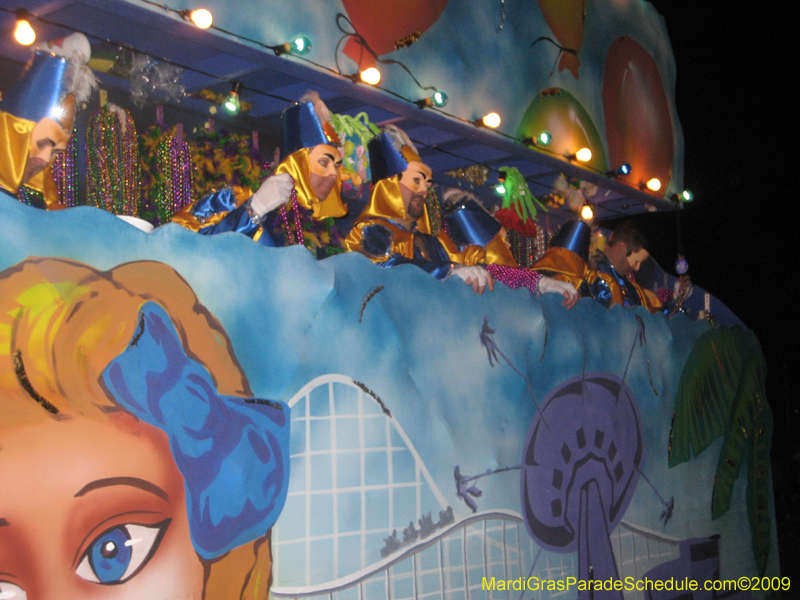 Mystic-Krewe-of-Olympia-2009-Covington-Mardi-Gras-Parade-0558
