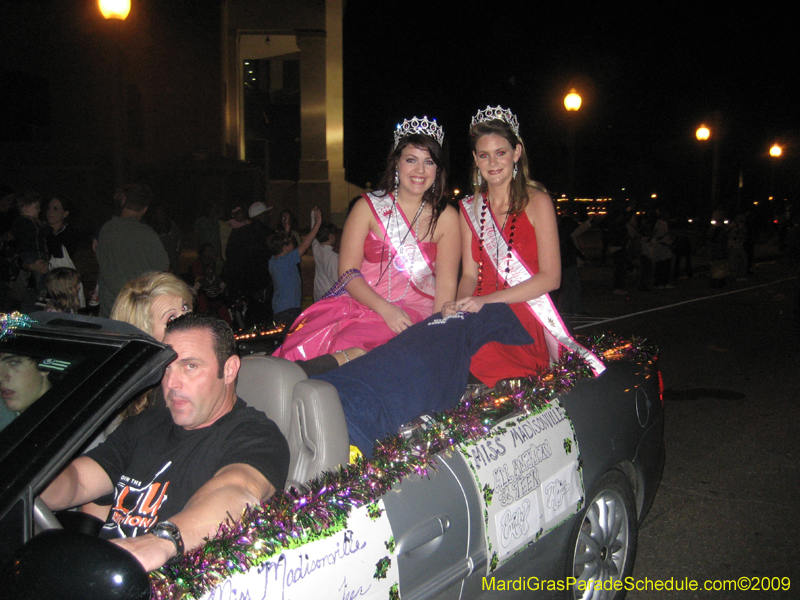 Mystic-Krewe-of-Olympia-2009-Covington-Mardi-Gras-Parade-0574
