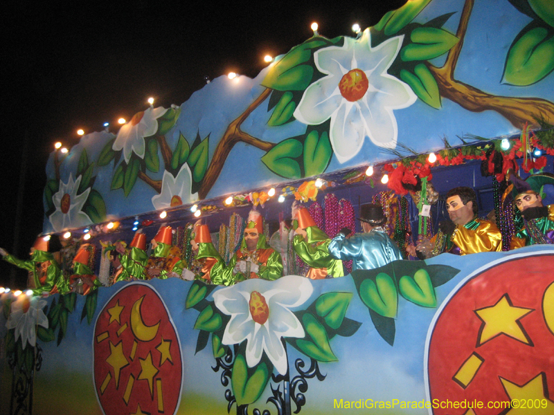 Mystic-Krewe-of-Olympia-2009-Covington-Mardi-Gras-Parade-0590