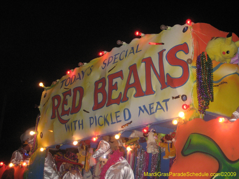 Mystic-Krewe-of-Olympia-2009-Covington-Mardi-Gras-Parade-0601