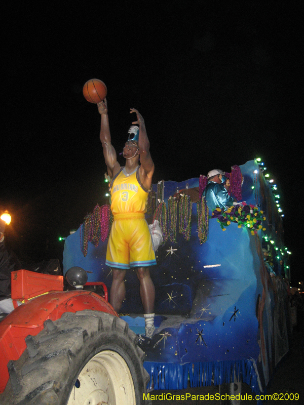 Mystic-Krewe-of-Olympia-2009-Covington-Mardi-Gras-Parade-0619