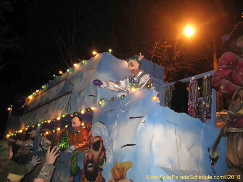 Krewe-of-Olympia-2010-Covington-Mardi-Gras-066