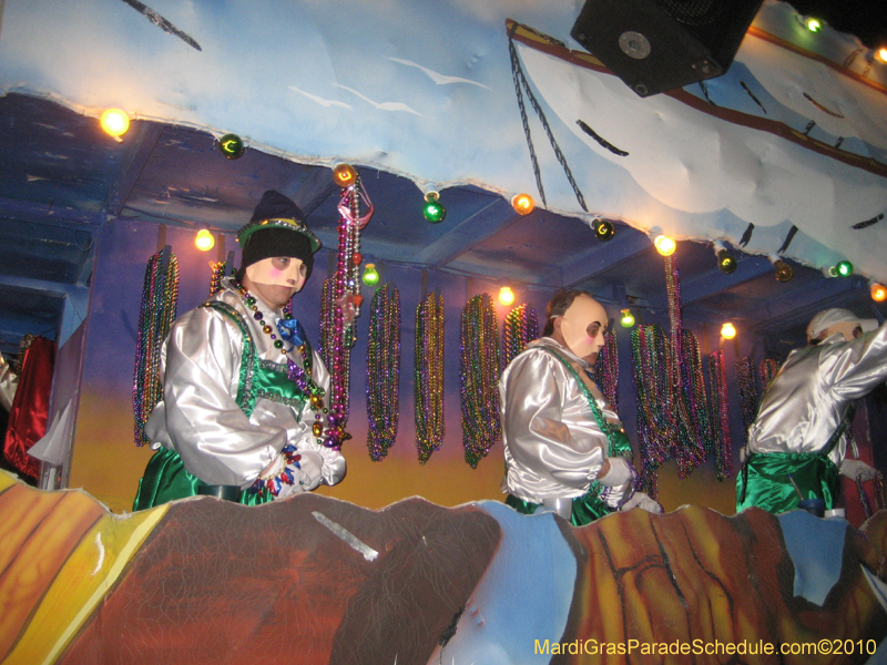 Krewe-of-Olympia-2010-Covington-Mardi-Gras-068