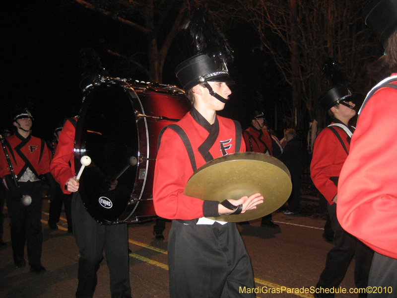 Krewe-of-Olympia-2010-Covington-Mardi-Gras-082