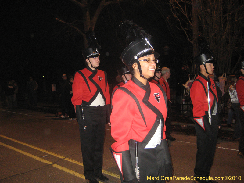 Krewe-of-Olympia-2010-Covington-Mardi-Gras-086