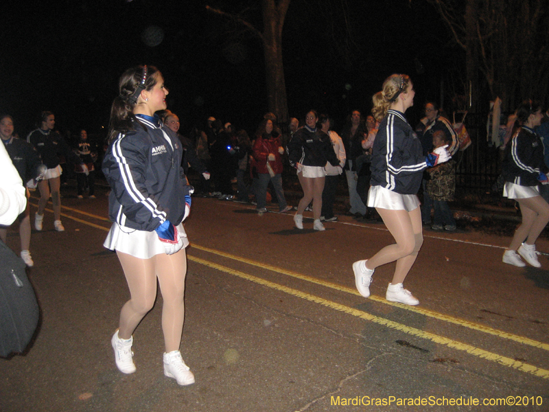 Krewe-of-Olympia-2010-Covington-Mardi-Gras-097