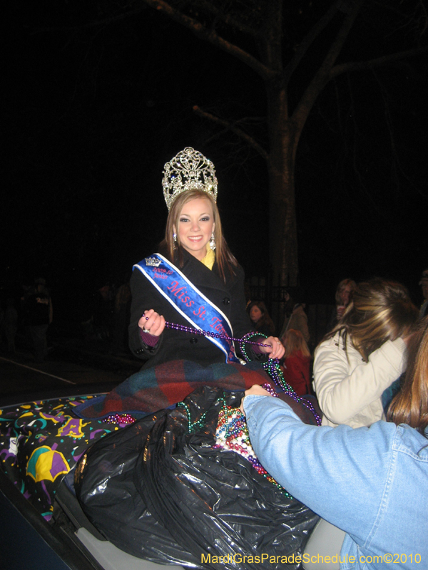 Krewe-of-Olympia-2010-Covington-Mardi-Gras-103