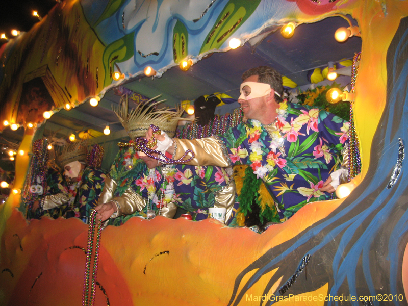 Krewe-of-Olympia-2010-Covington-Mardi-Gras-123