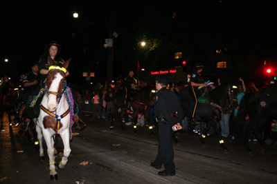 Krewe-of-Orpheus-2008-New-Orleans-Mardi-Gras-Parade-0296