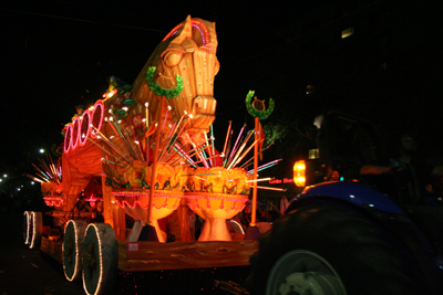 Krewe-of-Orpheus-2008-New-Orleans-Mardi-Gras-Parade-0309