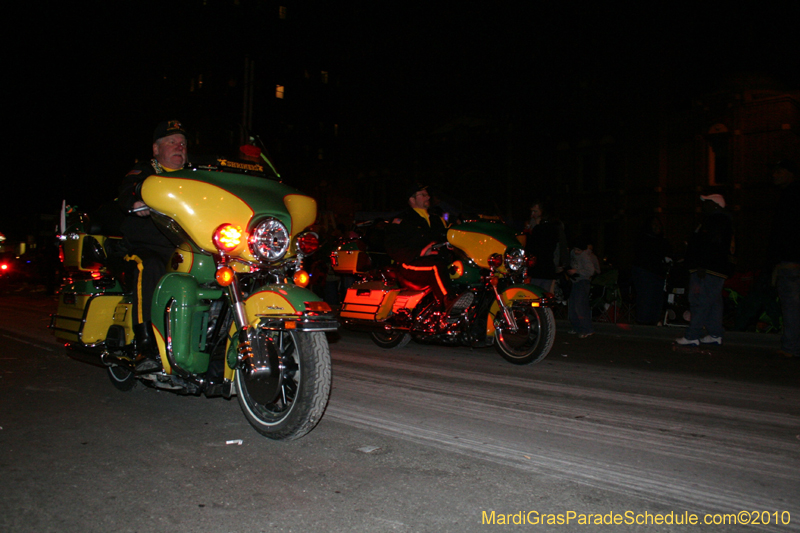Krewe-of-Orpheus-2010-New-Orleans-Mardi-Gras-09819