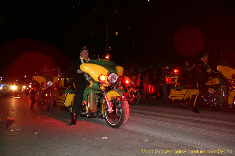 Krewe-of-Orpheus-2010-New-Orleans-Mardi-Gras-09820