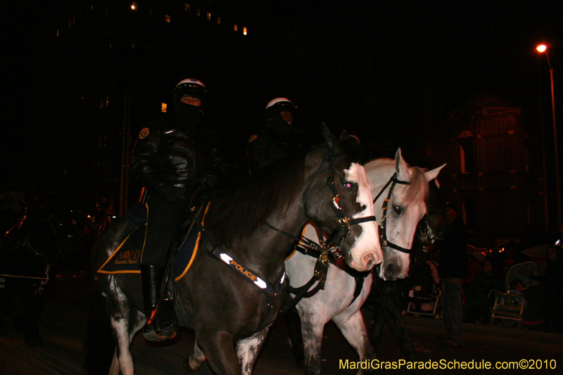 Krewe-of-Orpheus-2010-New-Orleans-Mardi-Gras-09823
