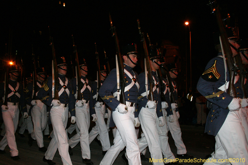 Krewe-of-Orpheus-2010-New-Orleans-Mardi-Gras-09847
