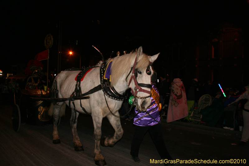 Krewe-of-Orpheus-2010-New-Orleans-Mardi-Gras-09862