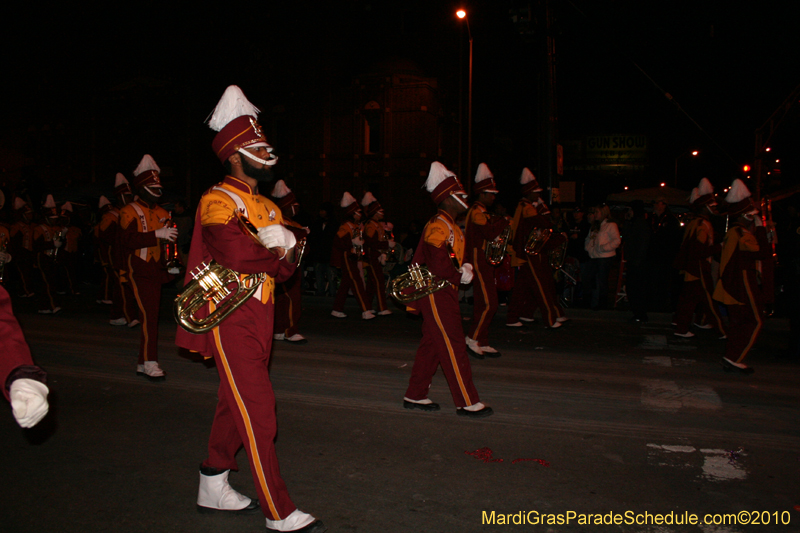 Krewe-of-Orpheus-2010-New-Orleans-Mardi-Gras-09875