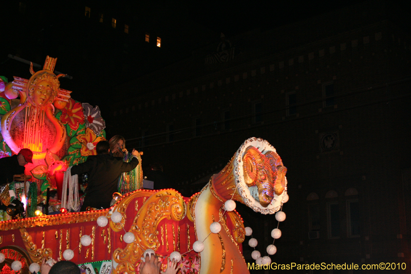 Krewe-of-Orpheus-2010-New-Orleans-Mardi-Gras-09884