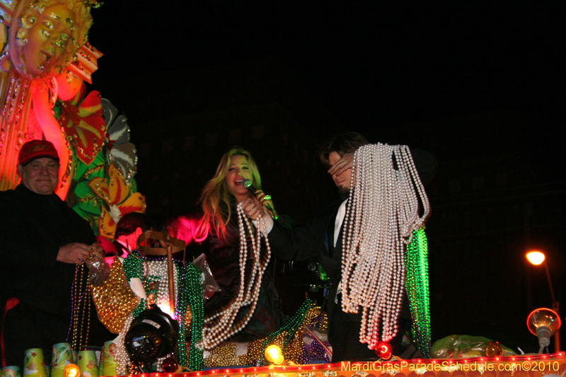Krewe-of-Orpheus-2010-New-Orleans-Mardi-Gras-09887