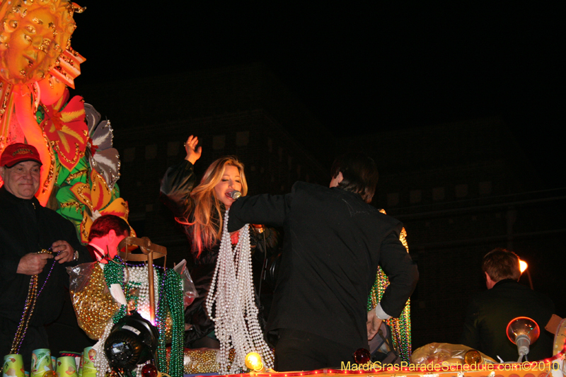 Krewe-of-Orpheus-2010-New-Orleans-Mardi-Gras-09888