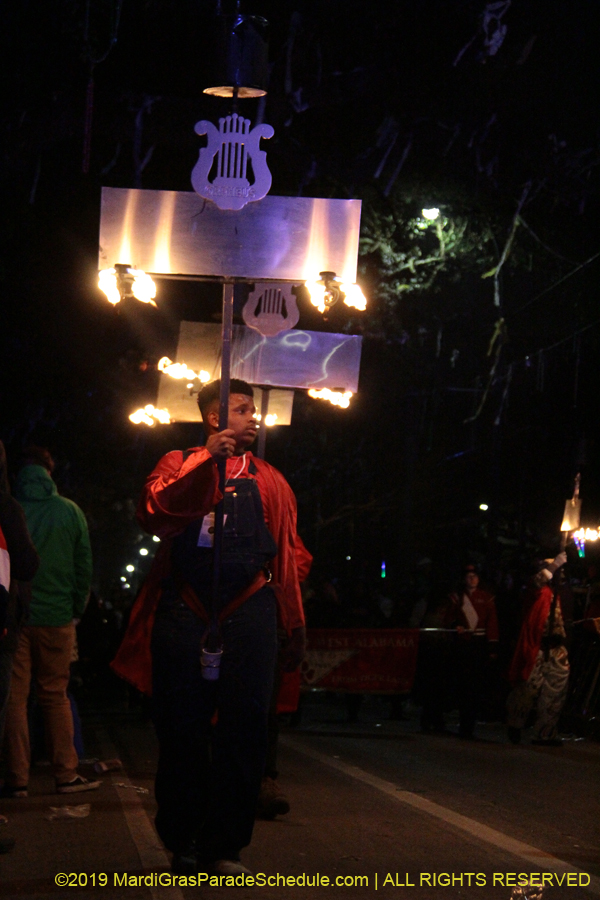 Krewe-of-Orpheus-2019-009748