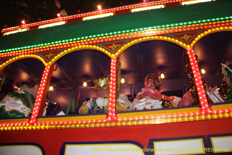 Krewe-of-Orpheus-2019-009791