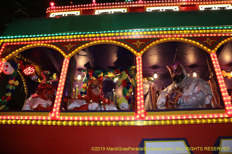 Krewe-of-Orpheus-2019-009798