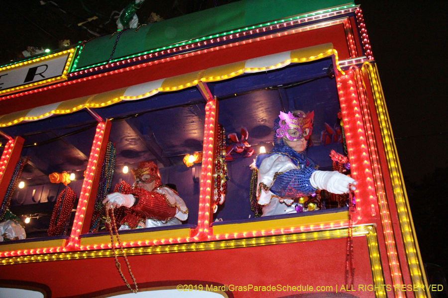 Krewe-of-Orpheus-2019-009799