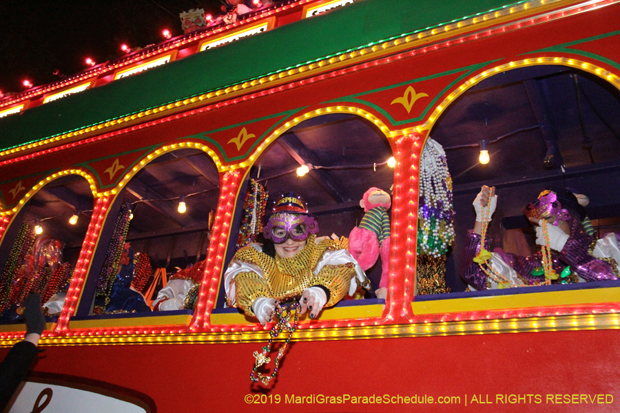 Krewe-of-Orpheus-2019-009802