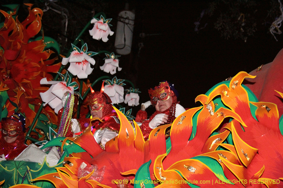 Krewe-of-Orpheus-2019-009881