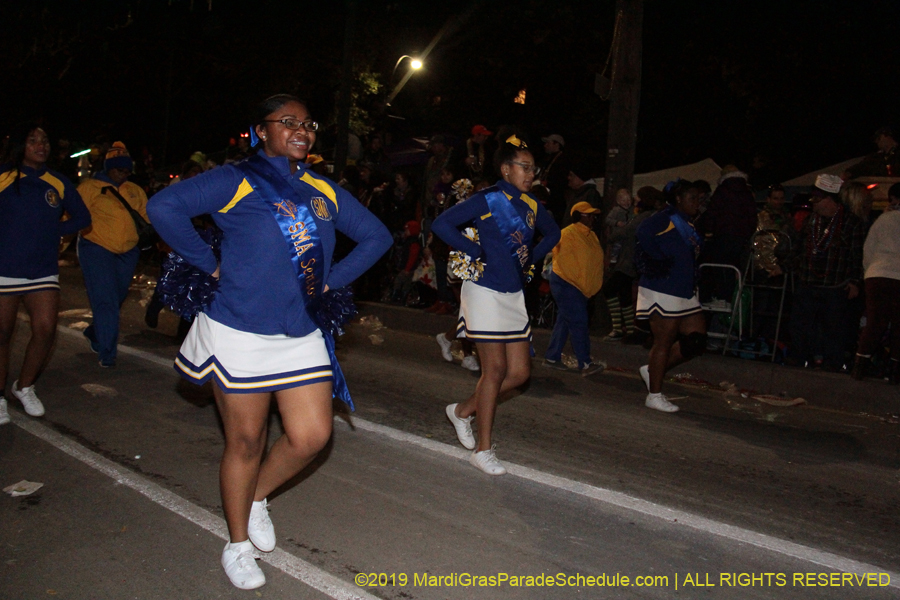 Krewe-of-Orpheus-2019-009887