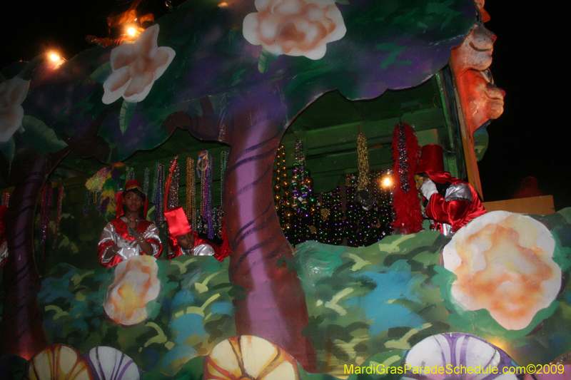 Krewe-of-Oshun-2009-Mardi-Gras-New-Orleans-0114