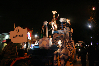 2008-Krewe of Pegasus-Mardi-Gras-2008-New-Orleans-6092
