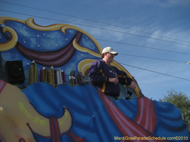Krewe-of-Perseus-2010-Slidell-Mardi-Gras-049