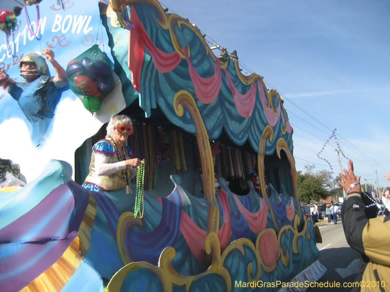 Krewe-of-Perseus-2010-Slidell-Mardi-Gras-080