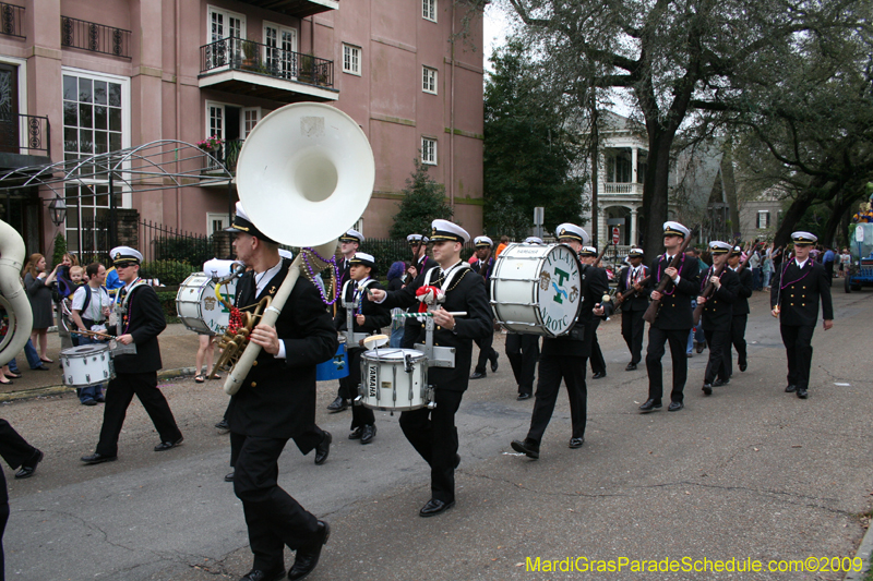 2009-Krewe-of-Pontchartrain-New-Orleans-Mardi-Gras-0531