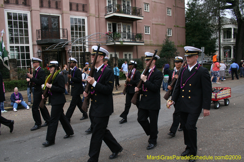 2009-Krewe-of-Pontchartrain-New-Orleans-Mardi-Gras-0532