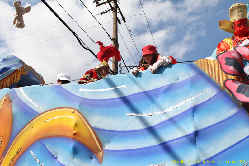 Krewe-of-Pontchartrain-2011-0042