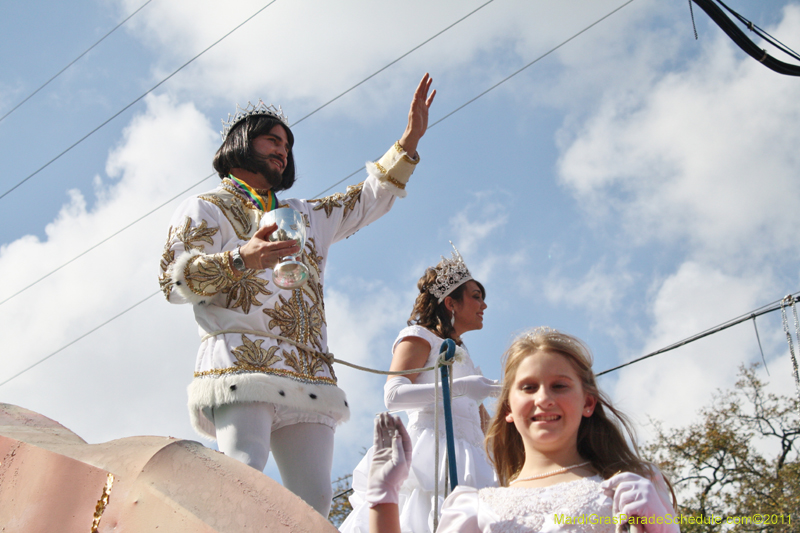 Krewe-of-Pontchartrain-2011-0054