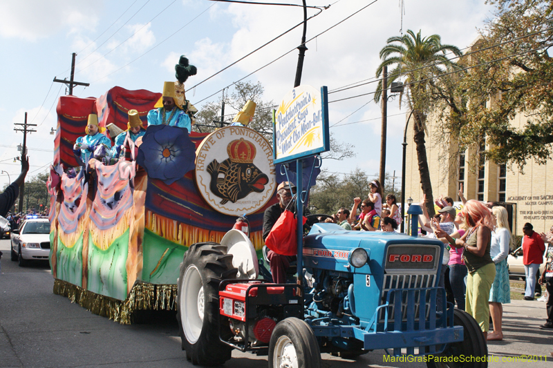 Krewe-of-Pontchartrain-2011-0060